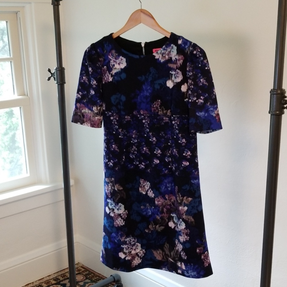 Betsy Johnson Scuba Floral Dress Size 6